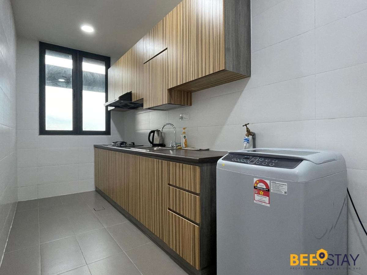 Sks Pavillion Residences By Beestay Management Johor Bahru Exterior photo