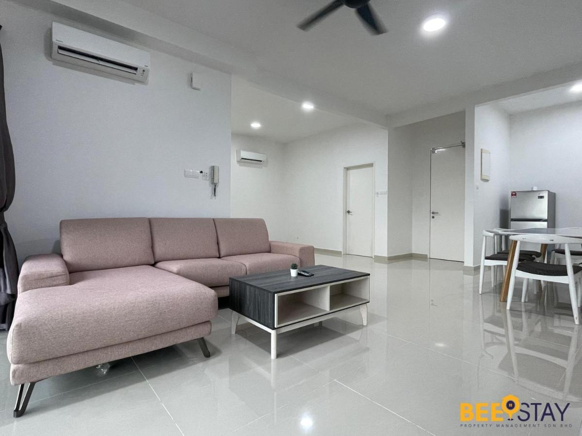 Sks Pavillion Residences By Beestay Management Johor Bahru Exterior photo